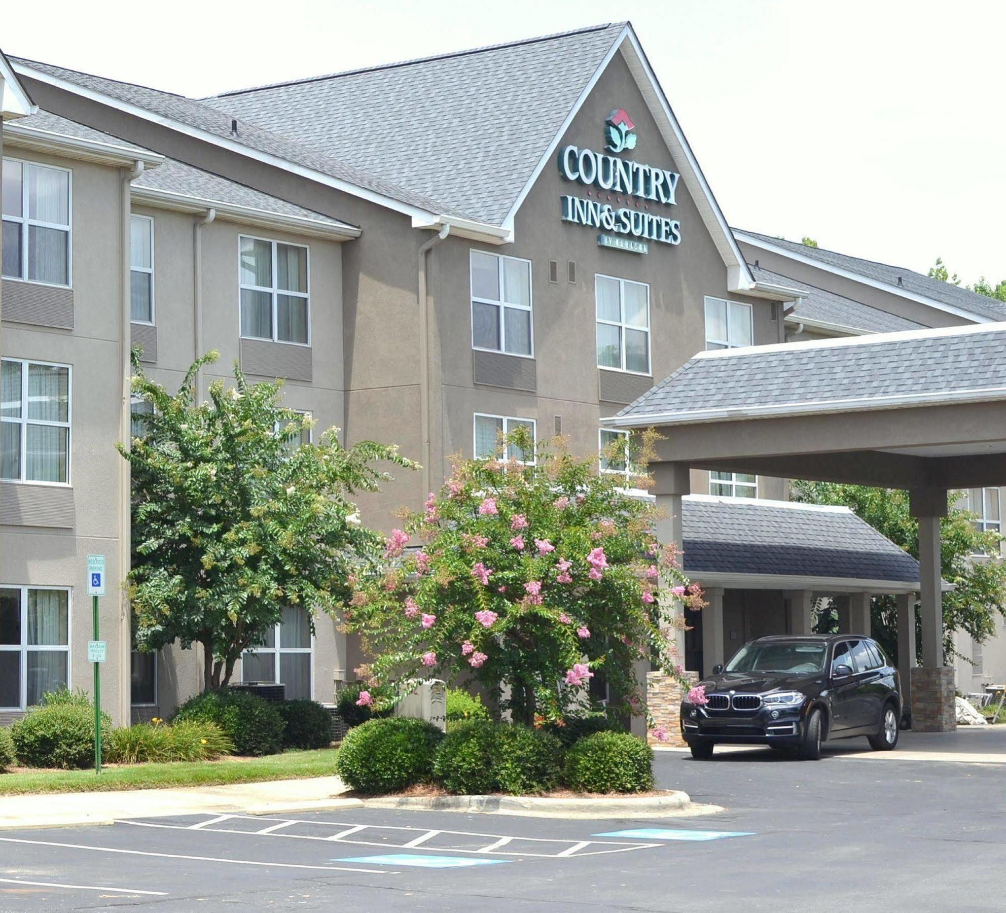 Wingate By Wyndham Matthews, Nc Hotel Exterior photo